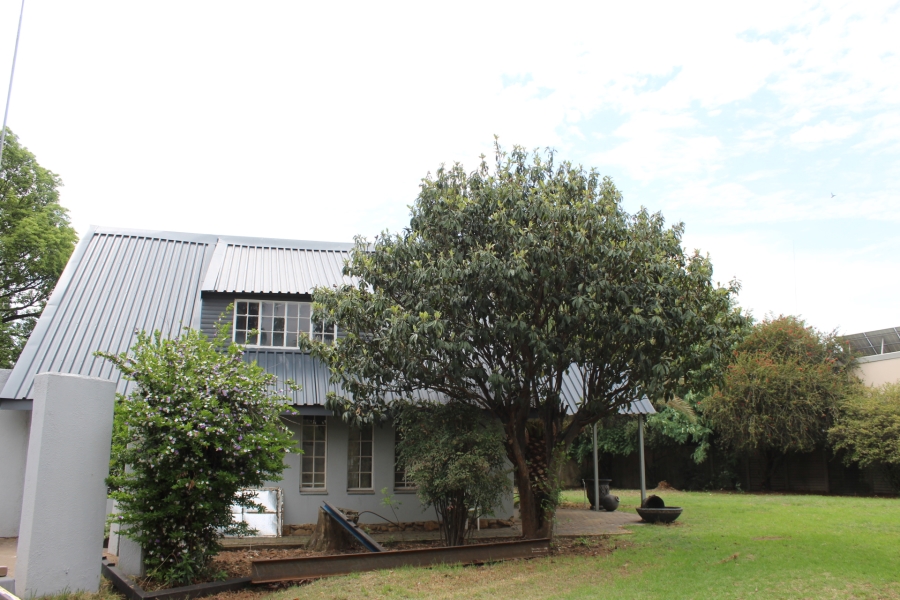 3 Bedroom Property for Sale in Vaalpark Free State